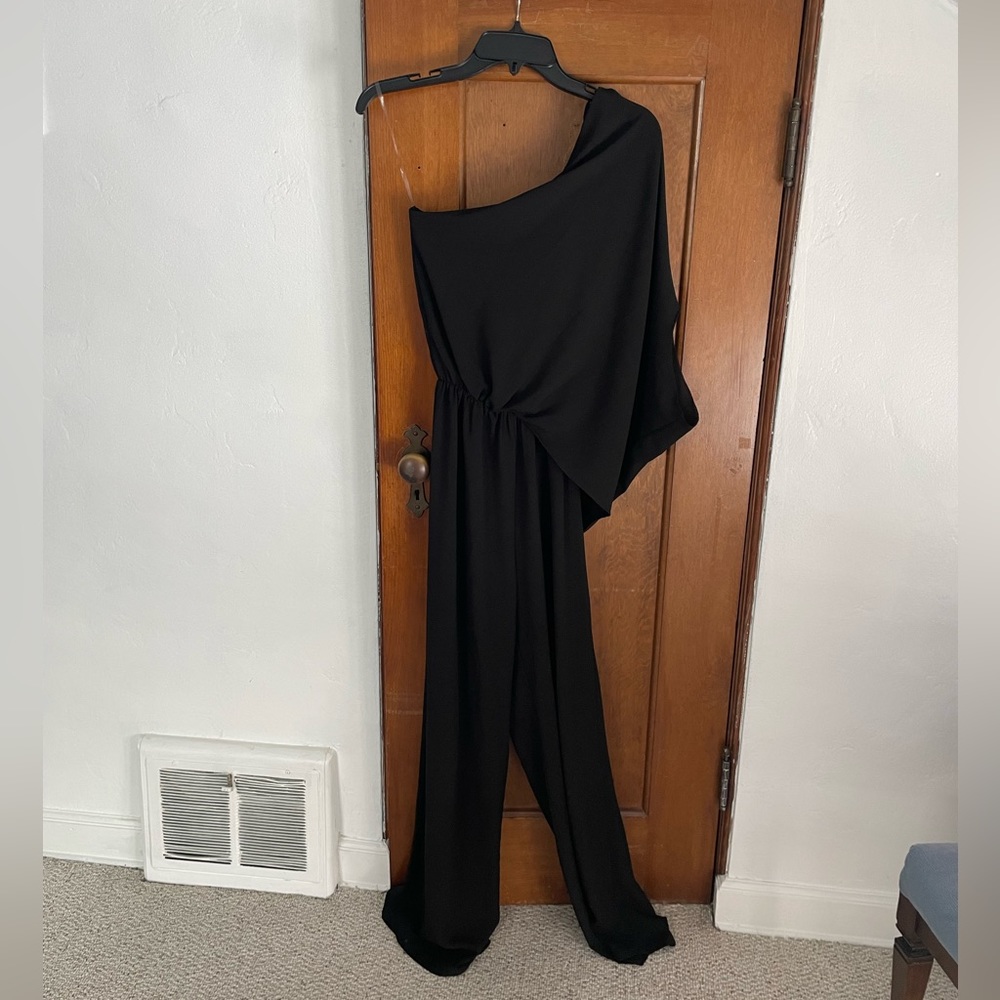 One-shoulder Jumpsuit